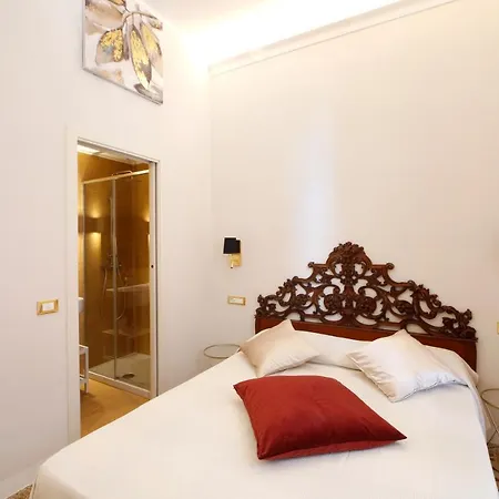 게스트하우스 Breathe Liguria - Lucy 1 Bedroom And 1 In A Newly Renovated Nineteenth-century Building In The Historic Center Near The Sea 3*
