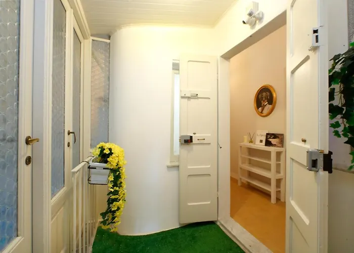 Penzion Breathe Liguria - Lucy 1 Bedroom And 1 In A Newly Renovated Nineteenth-century Building In The Historic Center Near The Sea 3*
